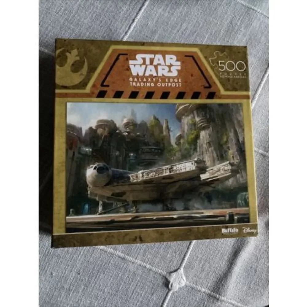 Star Wars Galaxy's Edge Trading Post 500 Piece Jigsaw Puzzle Buffalo Games NEW